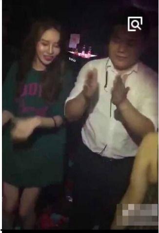 Echocalypse绯红的神约台服 